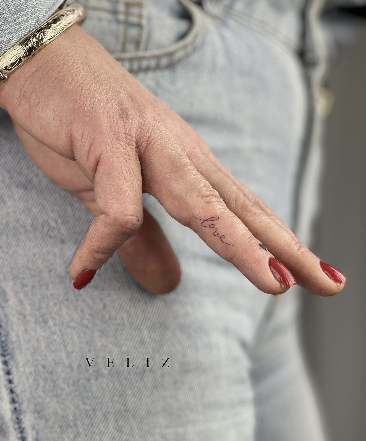 fingertatoveringer